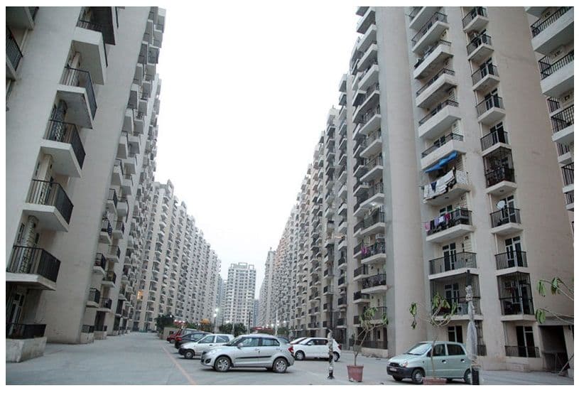 Gaur Cascades project exterior